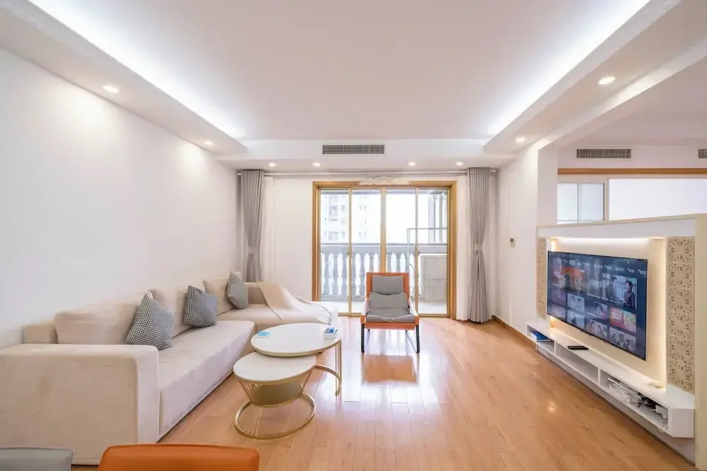 Tyms Gubei Elegant 3BR 2BA APT