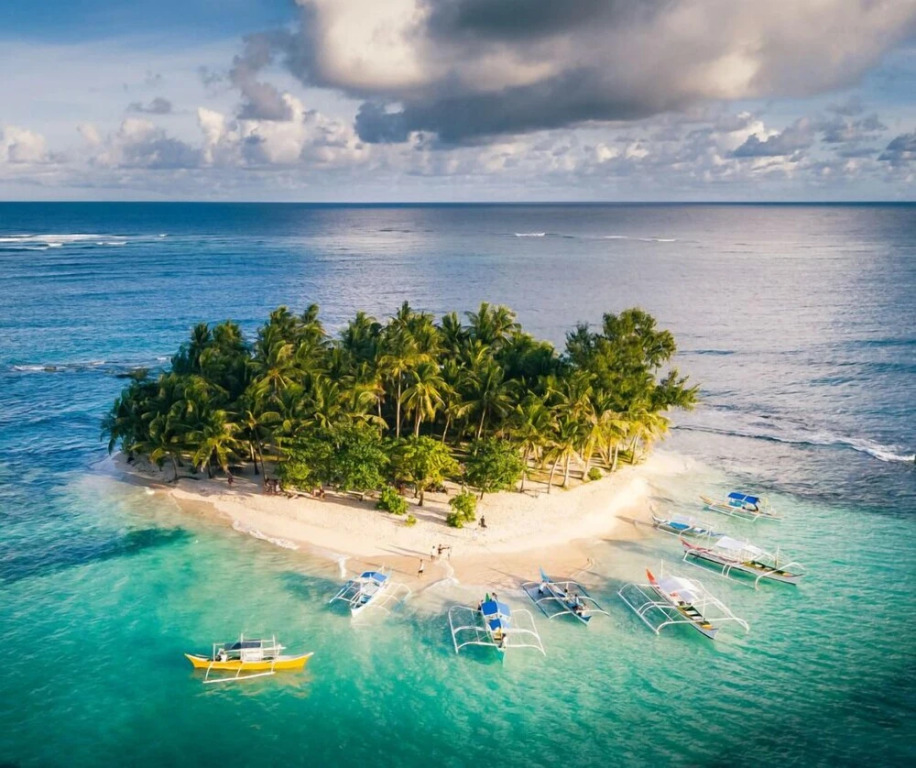 Flo Island Home