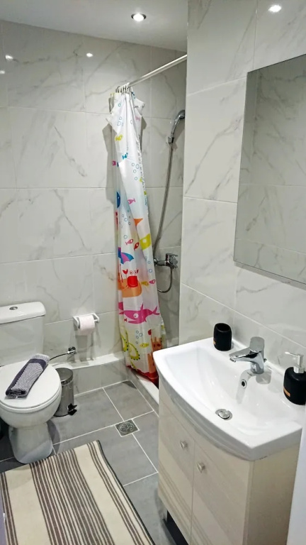 Monad Apartments Karaoli