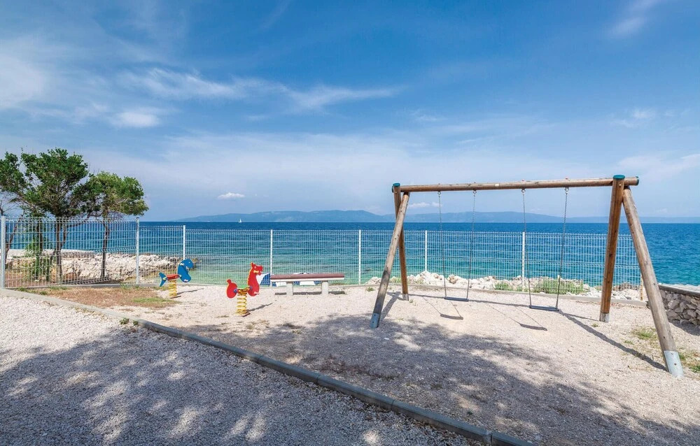 Amazing Home in Ravni with Hot Tub, WiFi & 1 Bedrooms