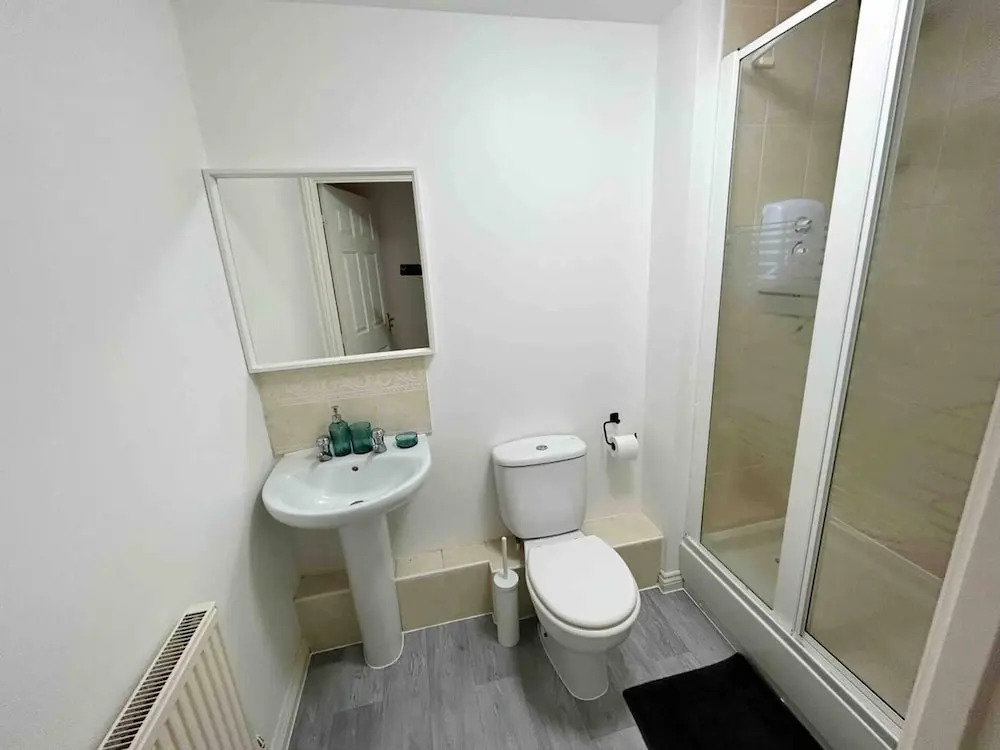 East London Apartment Near Station & Free Parking