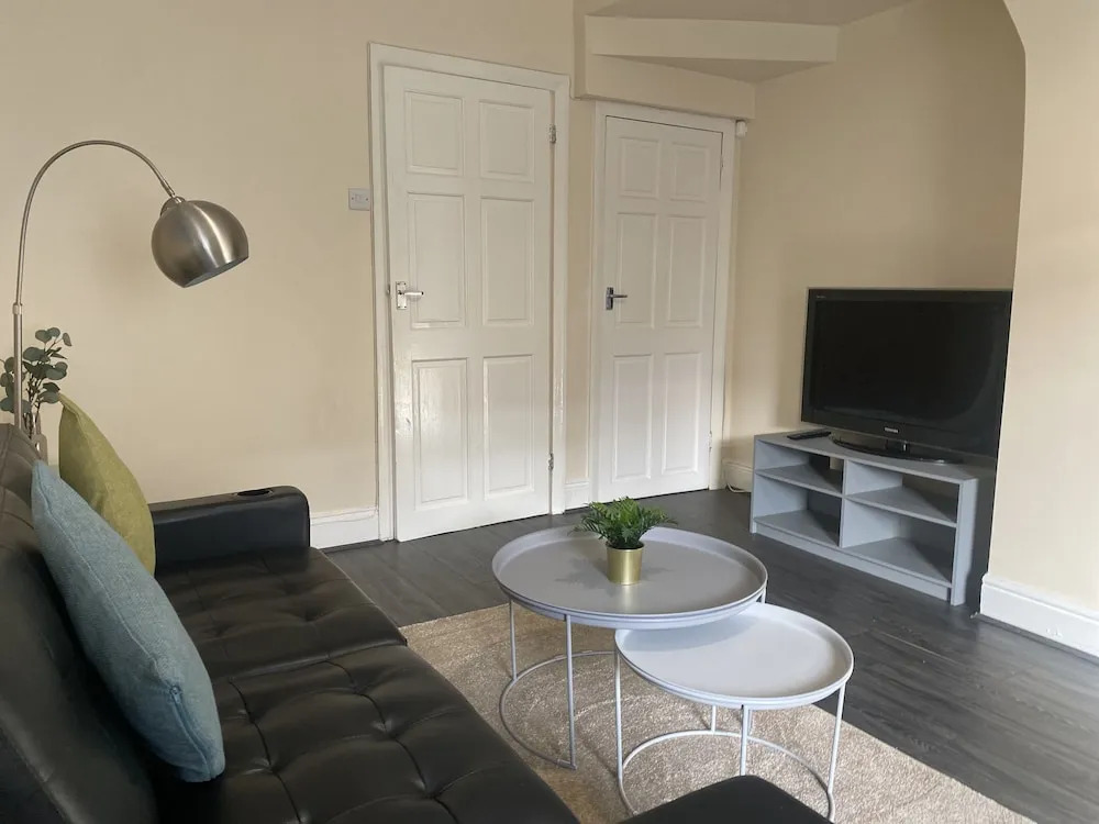 Alexander Apartments Saltwell Park