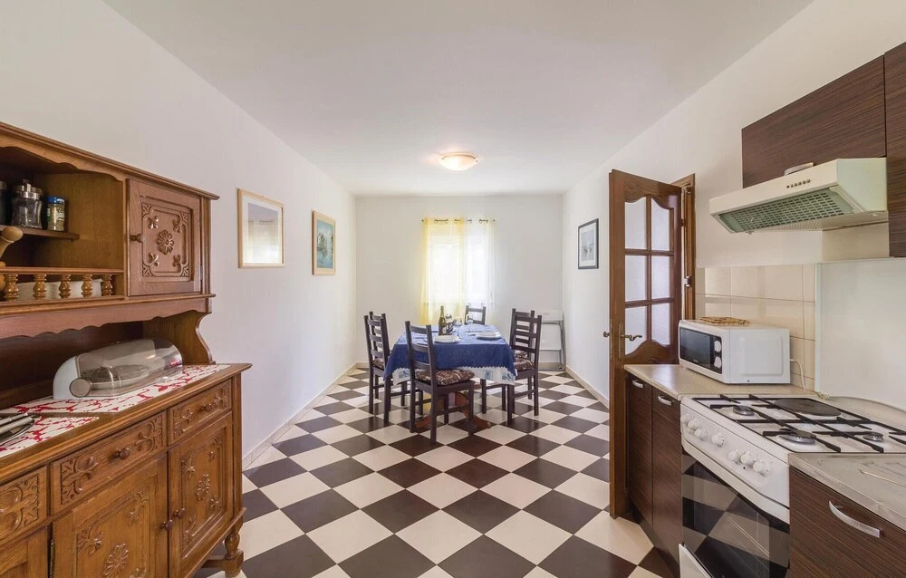 Awesome Home in Pula With Wifi and 4 Bedrooms