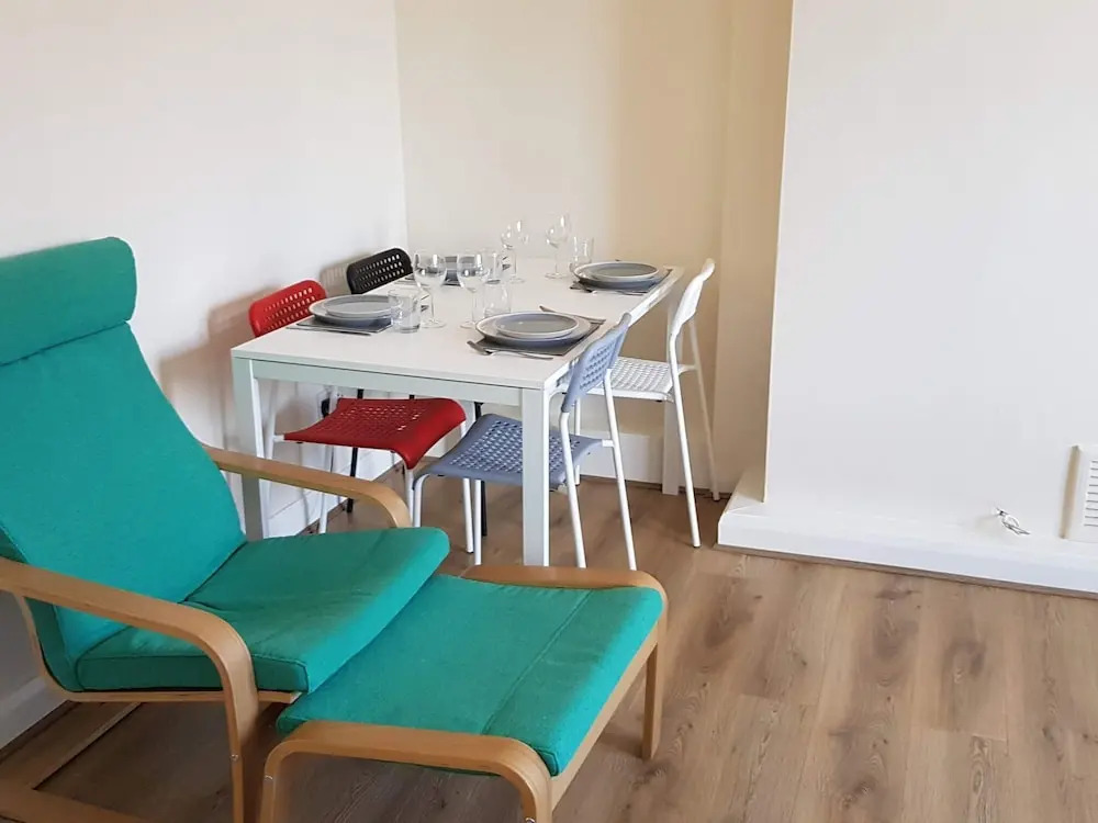 Lovely Holiday Home in Leeds near Roundhay Park