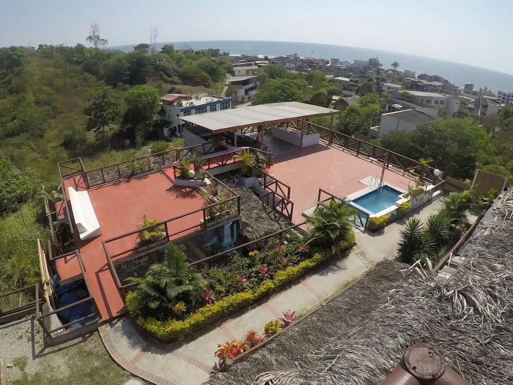 The Heights in Montañita