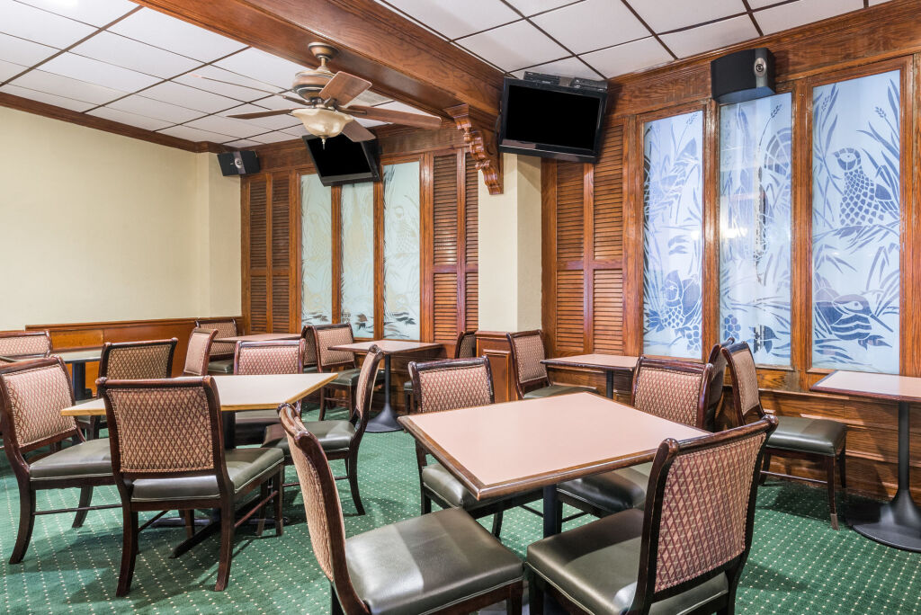 Holiday Inn Philadelphia Arpt-Stadium Area by IHG