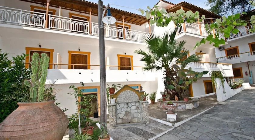 Zaneta Hotel Apartments
