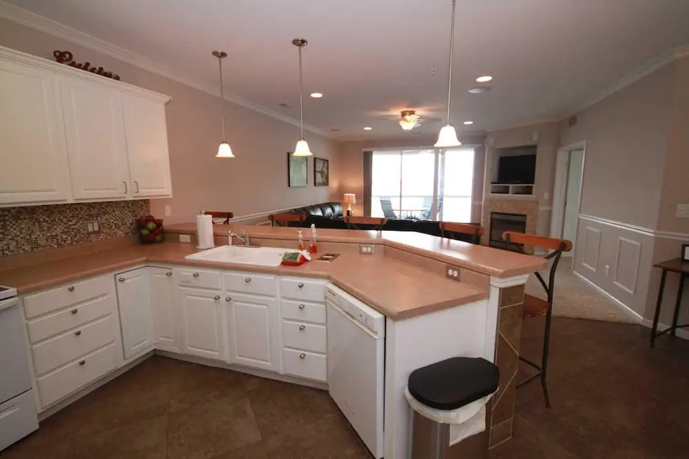 Lands End 121 - 3 Br Condo