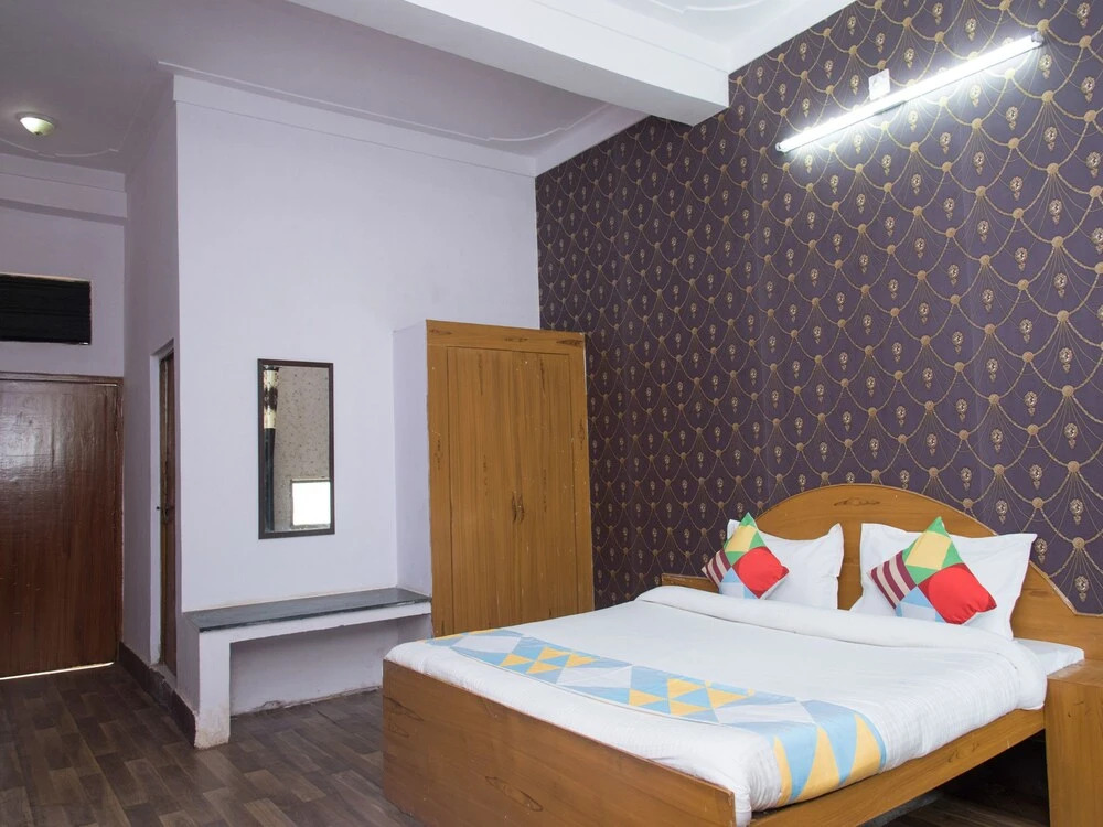Oyo 16816 Home Garden View Resort Stay NH 48 Kaya