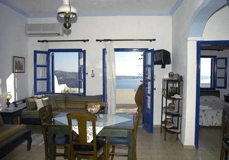 Irini's Villas Resort