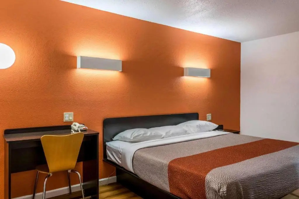 Motel 6-Schenectady, NY