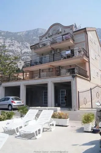 Apartments Paradiso