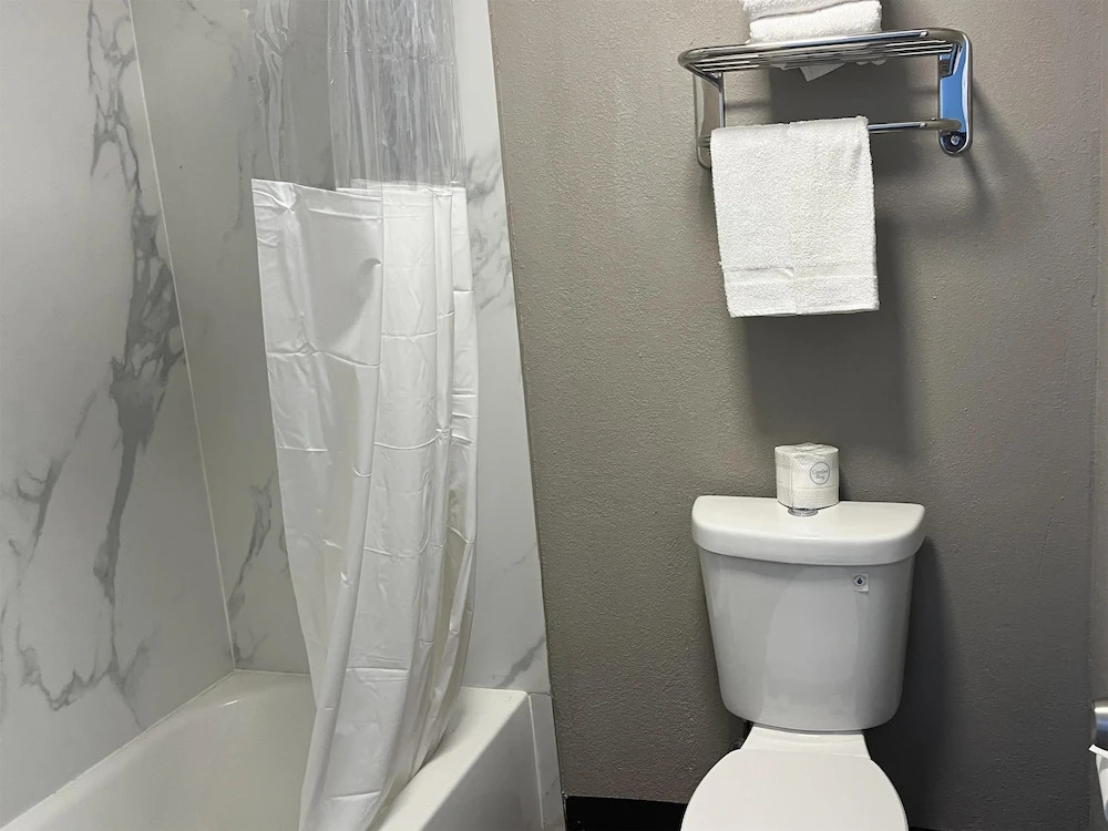 Studio 6 Suites Hurricane, Wv