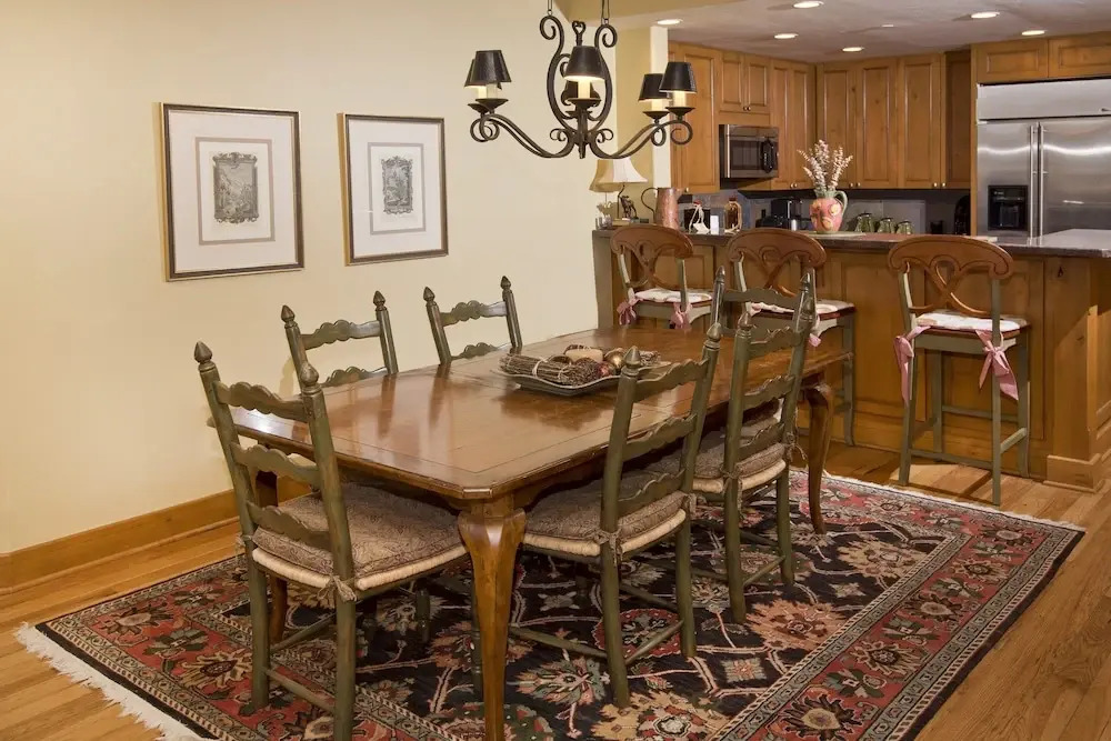 Settlers Lodge 203st - Bg3g - 3 Br Condo
