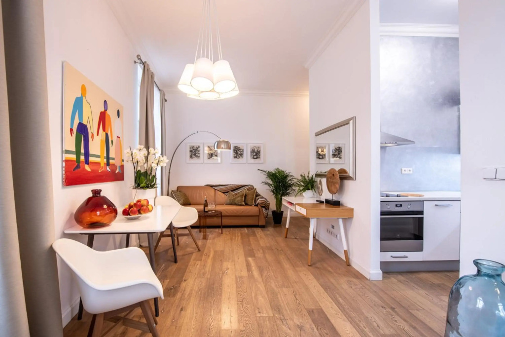 Modern Downtown APT - renovated, on ideal location