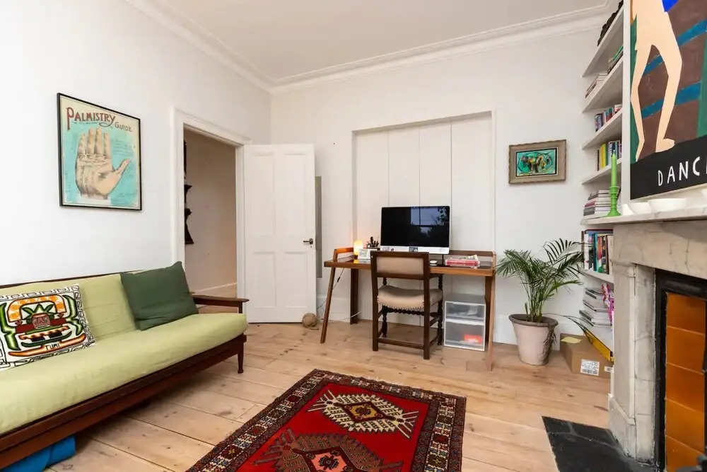 Beautiful 2 Bedroom Townhouse With Garden in Kentish Town