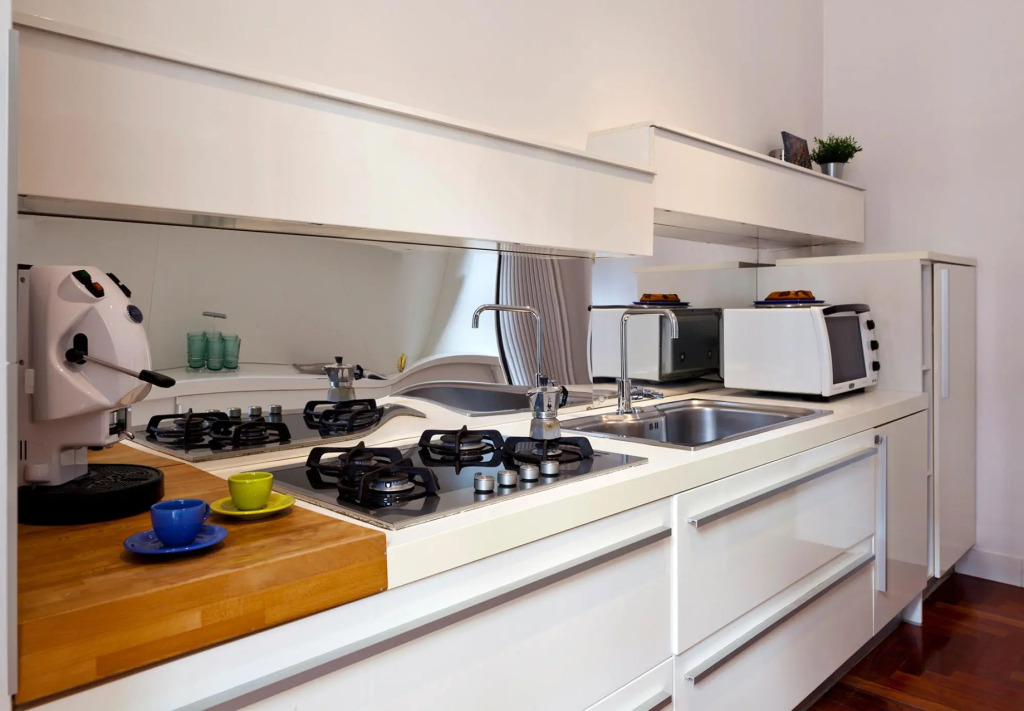 Elegant Apartment at Chiaia by Wonderful Italy