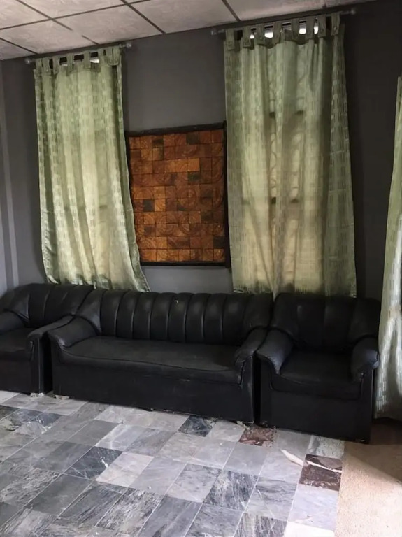 Damrongcheep Inn Resort