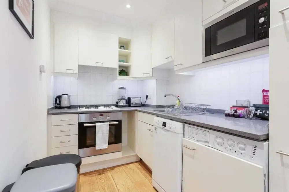 Lovely 2 Bed Family Home, Pimlico, 2 Mins to Tube