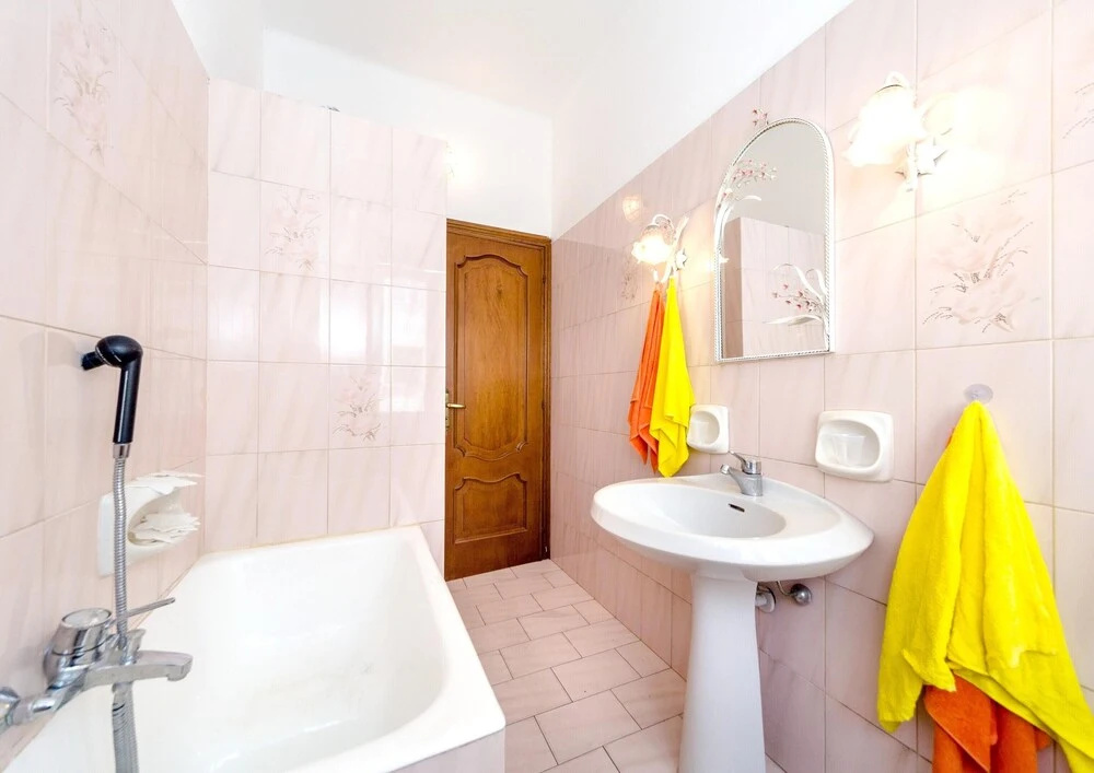 Apartment with 2 Bedrooms in Sestri Levante, with Wonderful Sea View, Furnished Balcony And Wifi - 200 M From the Beach