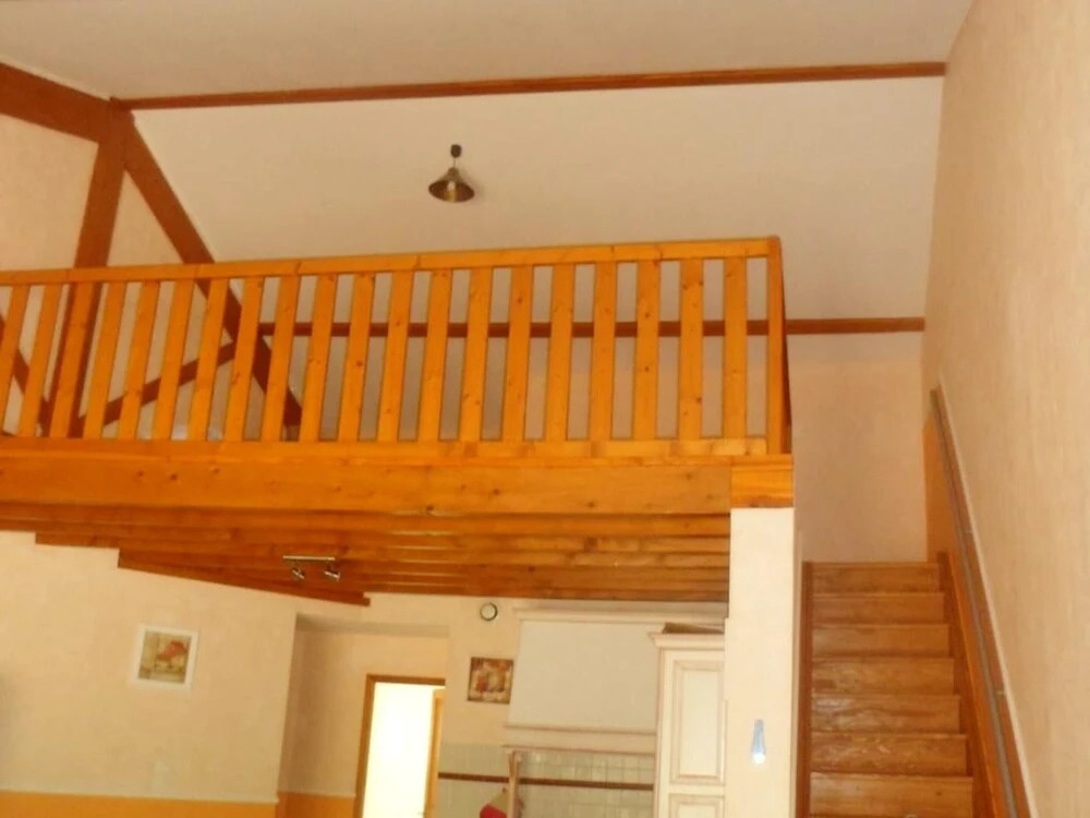 House With 5 Bedrooms in Courzieu, With Furnished Garden and Wifi