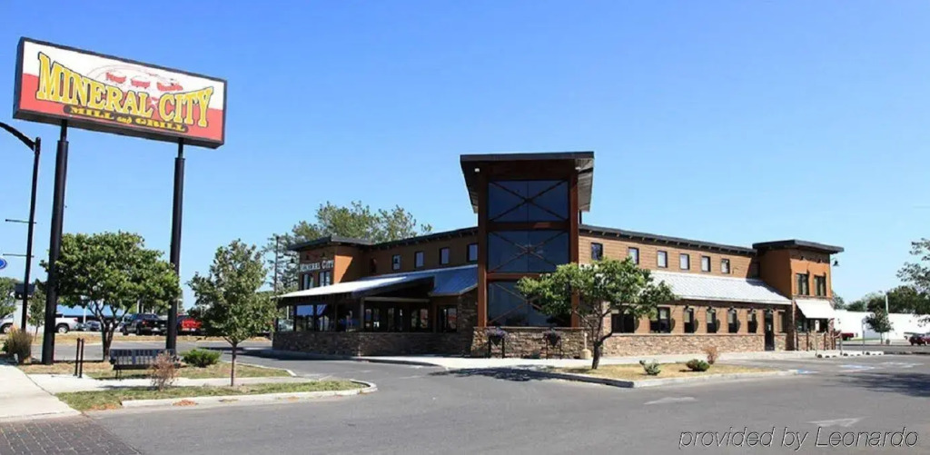 Holiday Inn Express & Suites Fort Dodge by IHG