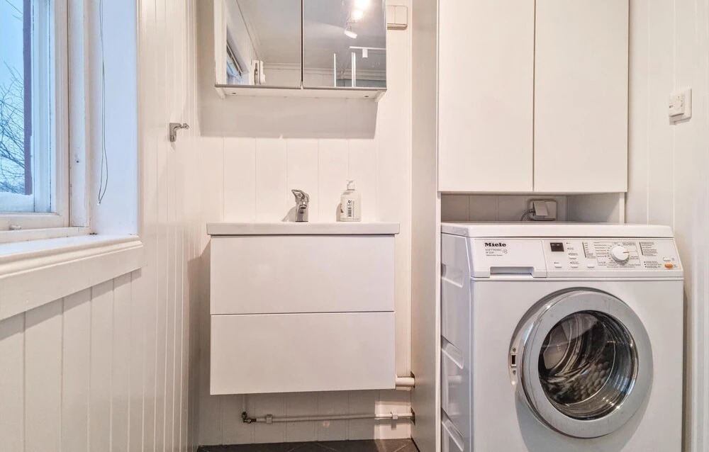 Amazing Apartment in Arendal With Wifi and 2 Bedrooms
