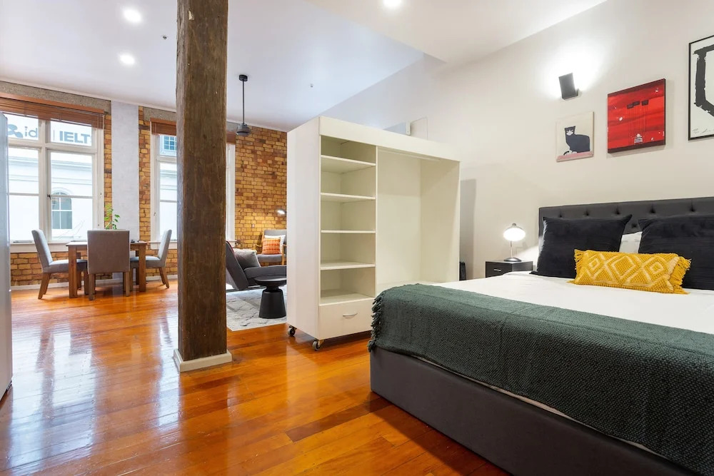 Toodle's Characterful loft on Lorne Street