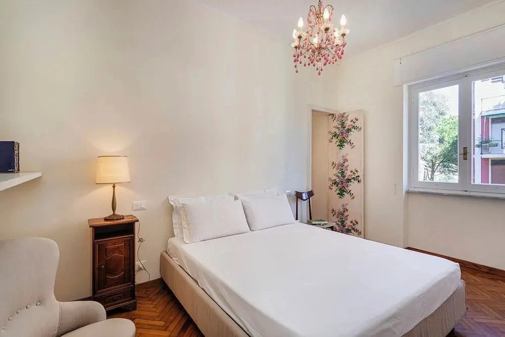 Charming Balcony Apartment by Wonderful Italy
