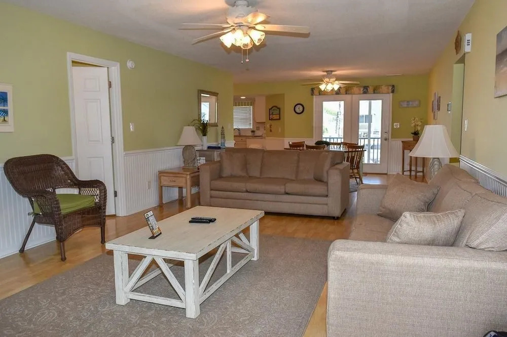 Floundering Around - 5 Br Home