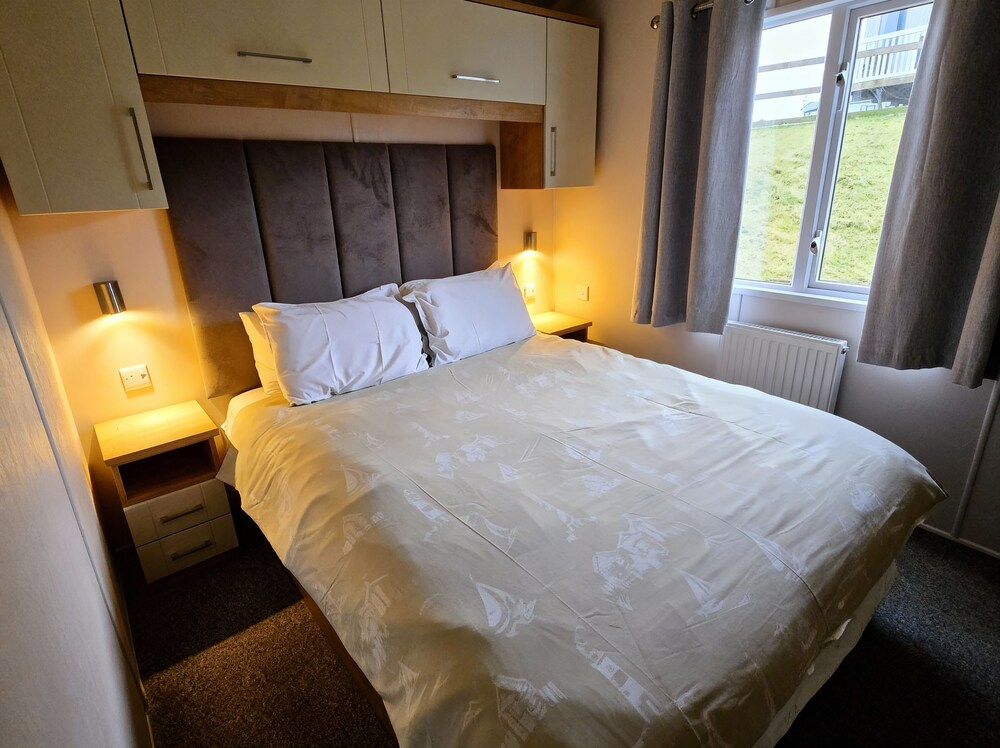 Thornwick Bay Holiday Village - 20633