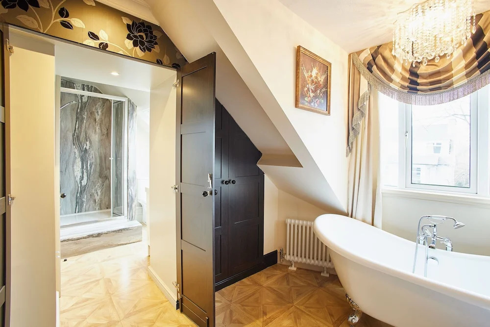 Host Stay Osbourne Apartment