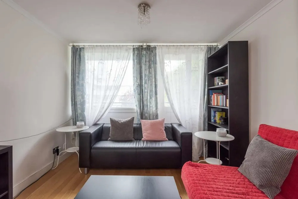 Fantastic Central 3 bed, 8 guests, Regent's Park and Oxford St by GuestReady