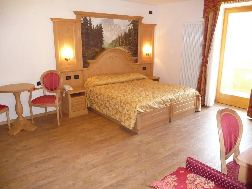 Hotel Almazzago