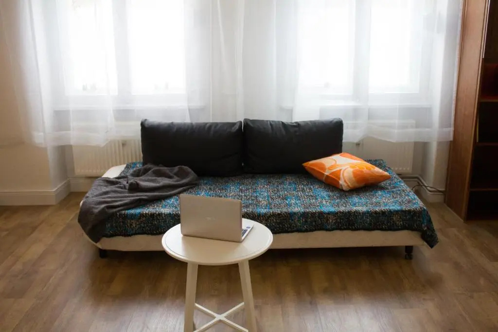 Central , 3 Rooms in Frankfurter Tor