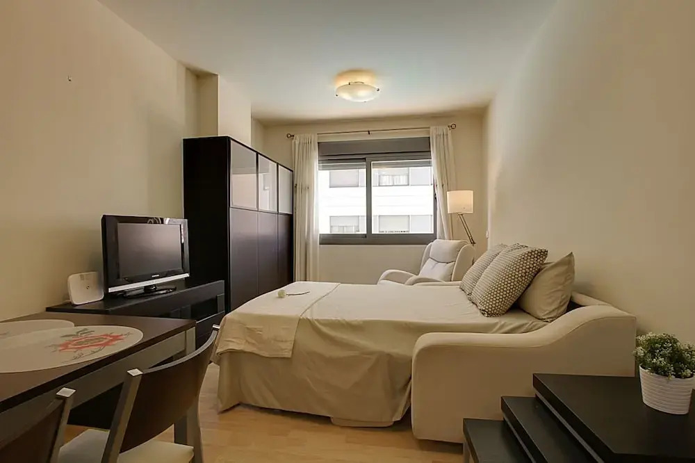Apartamento Top Malaga Calle Pacifico con piscina y parking
