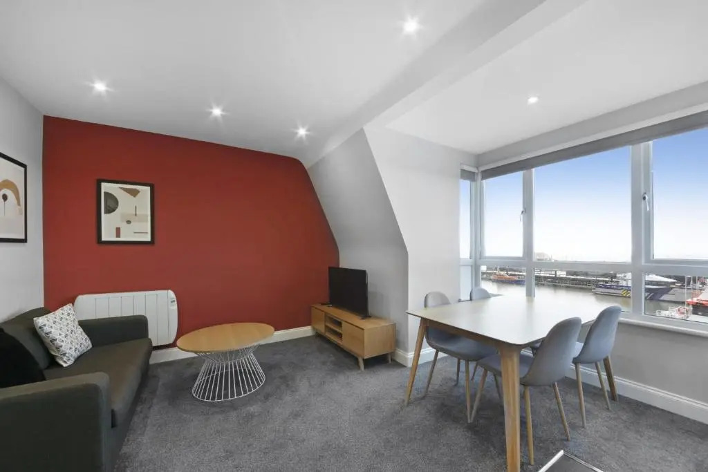 K Suites - Waveney Chambers 2