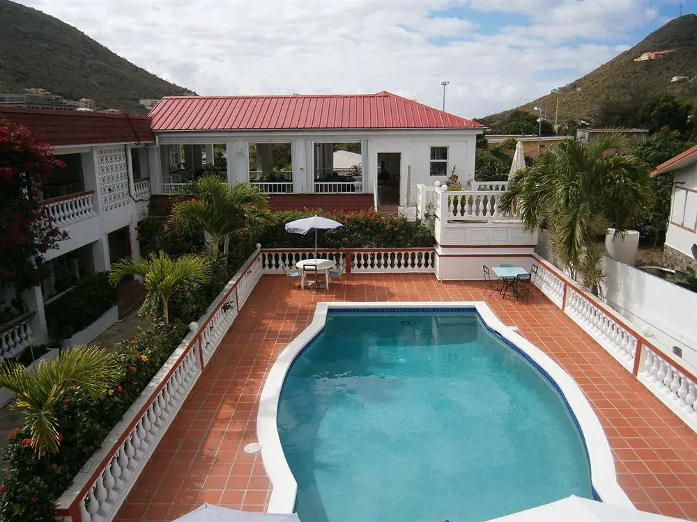 LEsperance Hotel