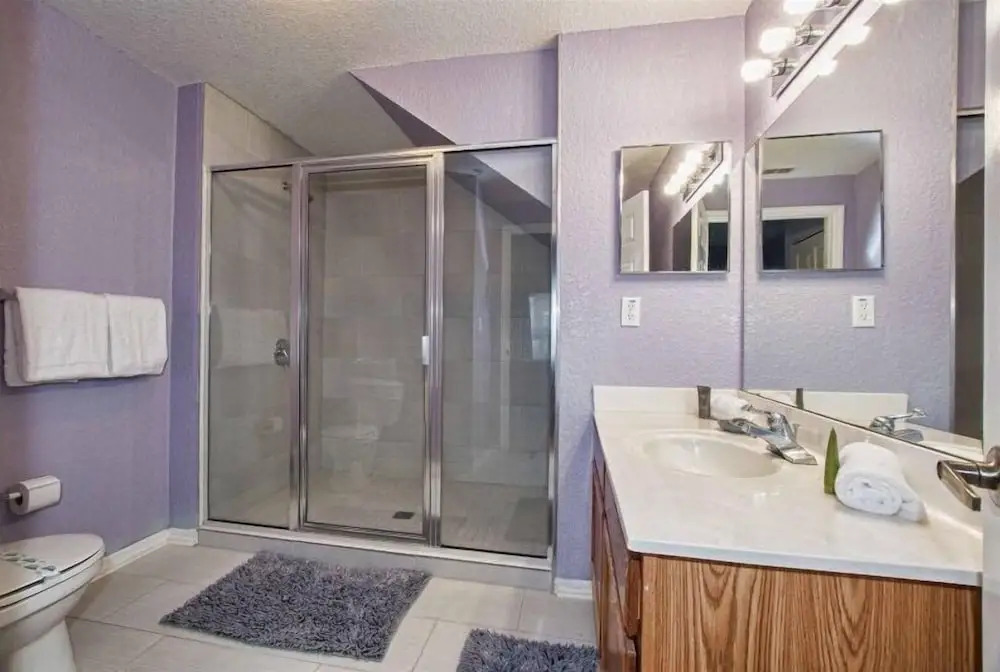 Great location 4Bed 3bth Townhouse with kids themed room