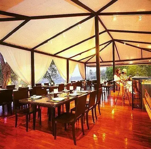 Khao Kheaw es-ta-te Camping Resort & Safari