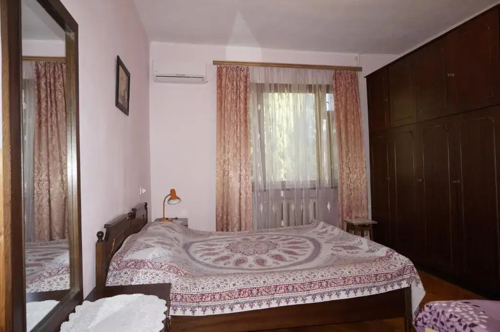 Guest House on Demerjipa 126