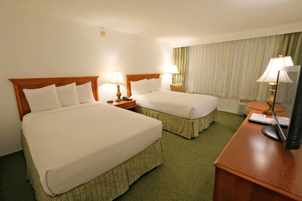 Ramada Plaza by Wyndham Waikiki
