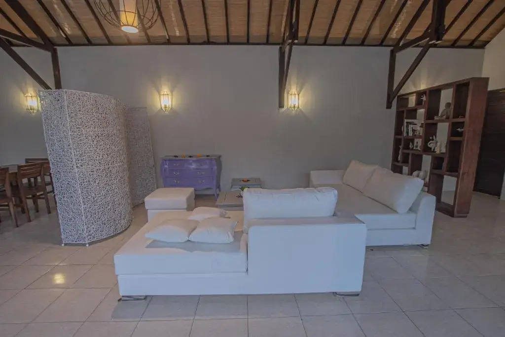 Theo Villa - 2 bedroom