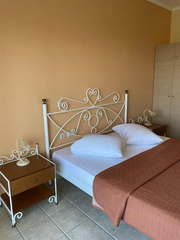 Lithies Hotel