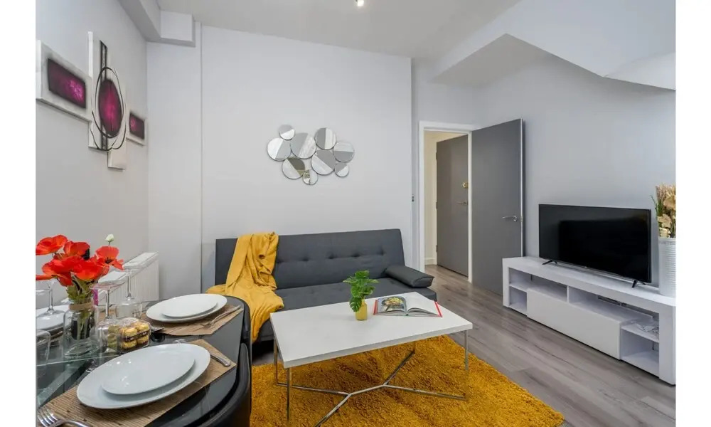 Luxurious 2 Bedroom serviced apartment
