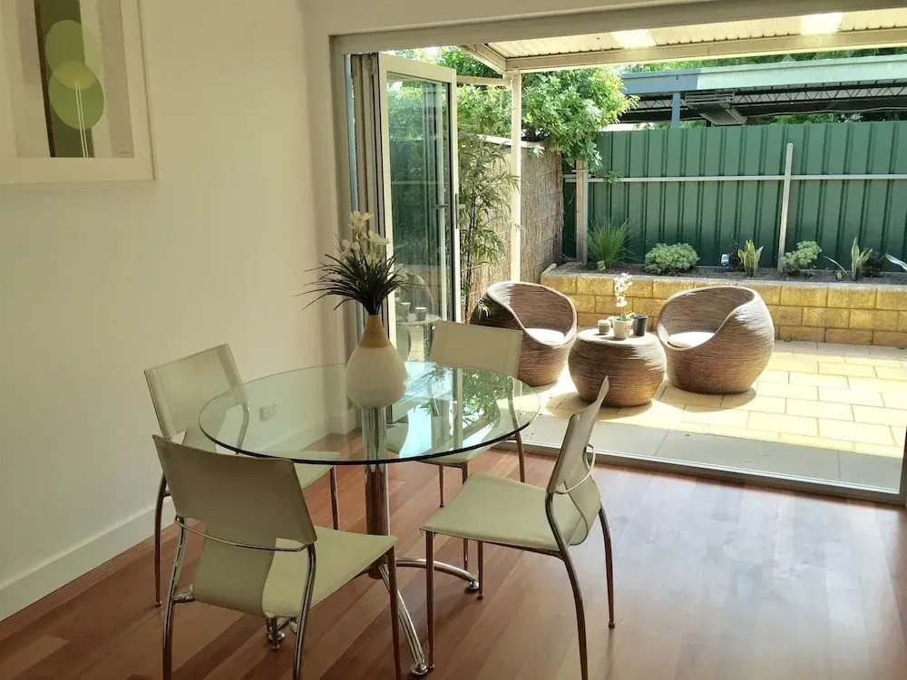 Luxury Townhouse in chic North Adelaide