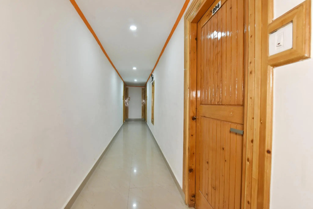 Hotel Himgiri Manali