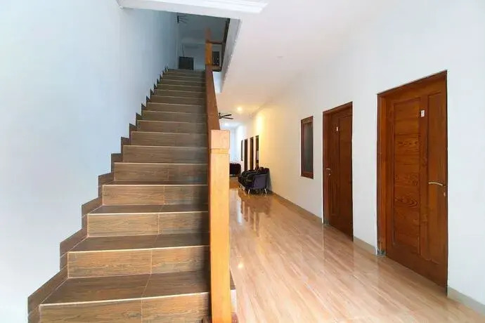 Collection O 91605 Nexdeco House Homestay Syariah