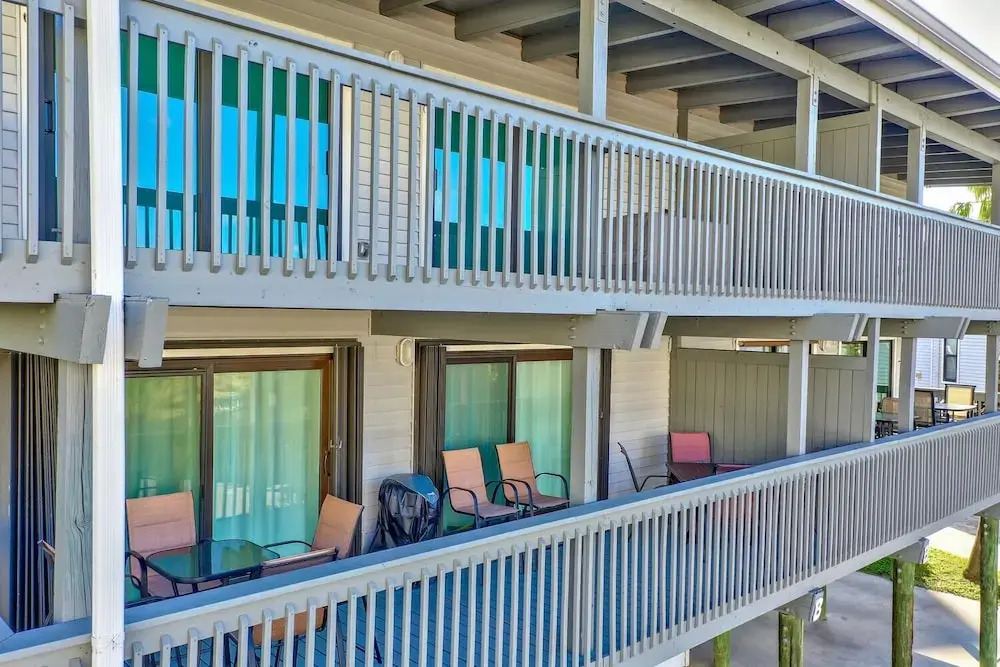 2 2 Oceanside Modern Condo Ocean View