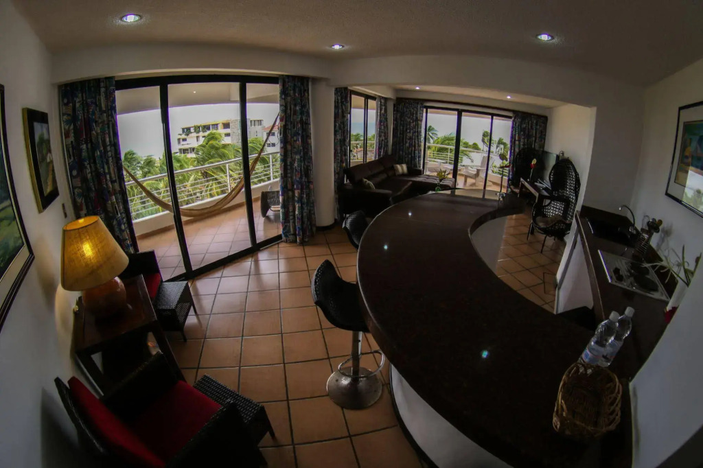 Hotel California Playa El Yaque
